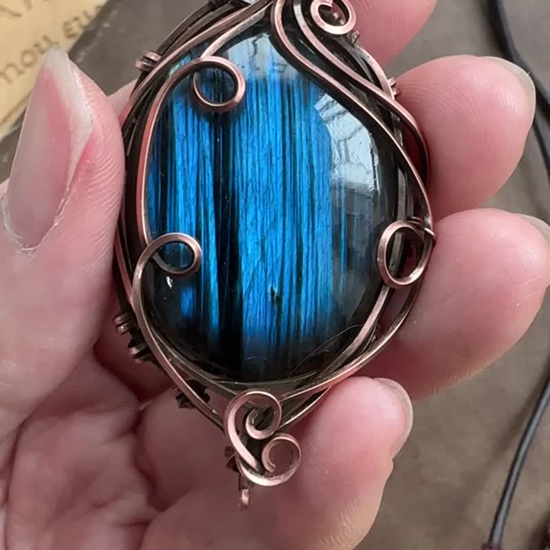 WW315 全手工編織 繞銅線復古做舊 wire wrap 拉長石吊咀 - 項鍊 - 銅/黃銅 咖啡色