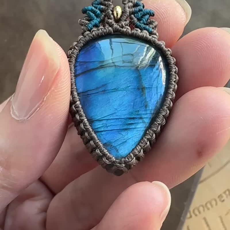 N1202 Ethnic Style South American Wax Cord Woven Necklace with Labradorite and Brass Beads (Adjustable Length) - Necklaces - Gemstone Brown