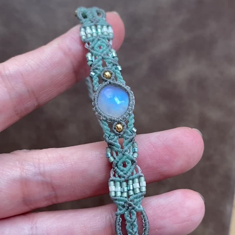 H247 民族風 蠟線編織 月光石 日本珠 銅珠 手環 (可調長度) - 手鍊/手環 - 寶石 綠色