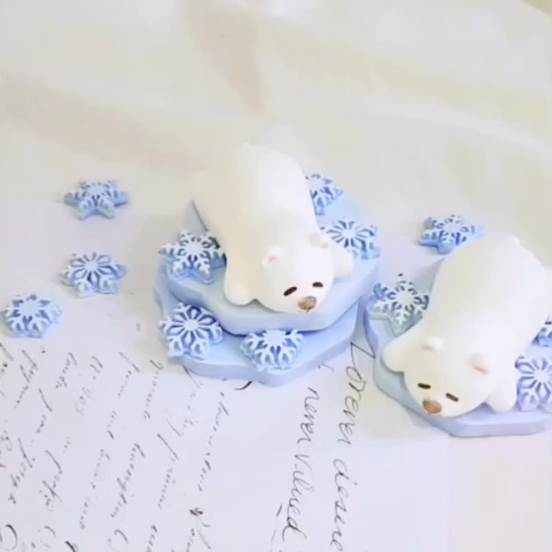 Cute Sleepy Polar Bear Fragrance stone (with Gift Box) - Fragrances - Stone Blue