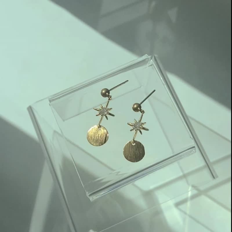 ONCE LITE | Twilight - STAR * Bronze Earrings Clip-On - Earrings & Clip-ons - Copper & Brass Gold