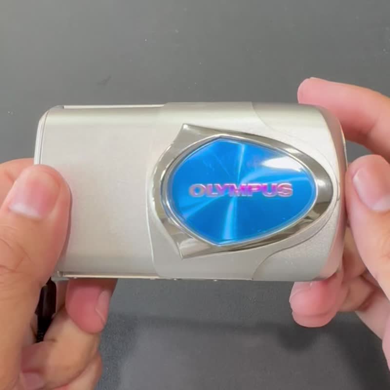 CCD超薄口袋相機 Olympus u10 藍色盾牌 喵數位 整體八成新 - 菲林/即影即有相機 - 塑膠 銀色
