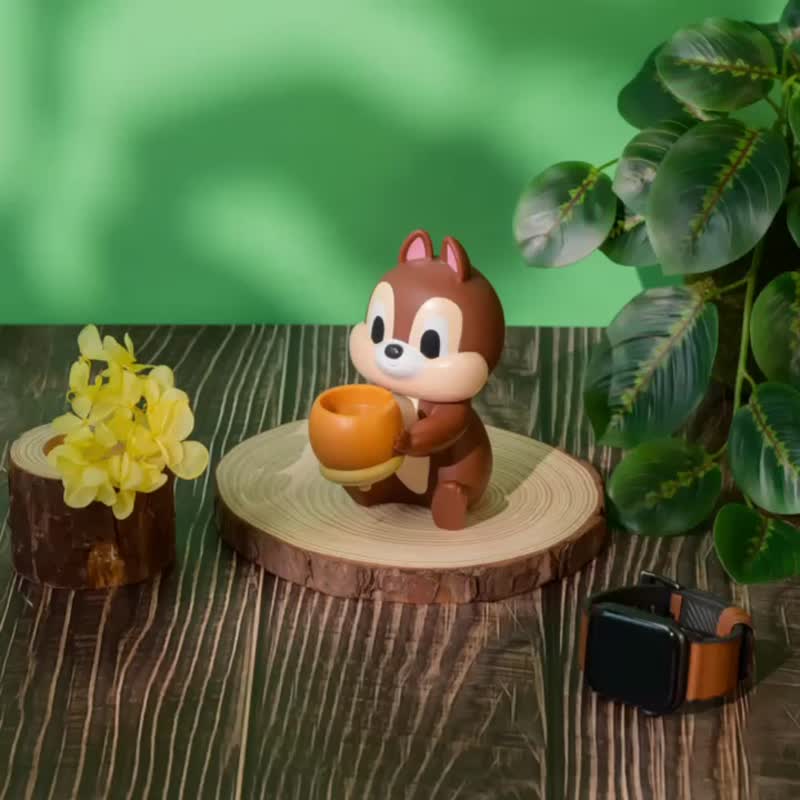 Limited time offer [New product launch] Disney Figure Series Apple Watch Charging Stand-Qiqi - Gadgets - Other Materials Brown