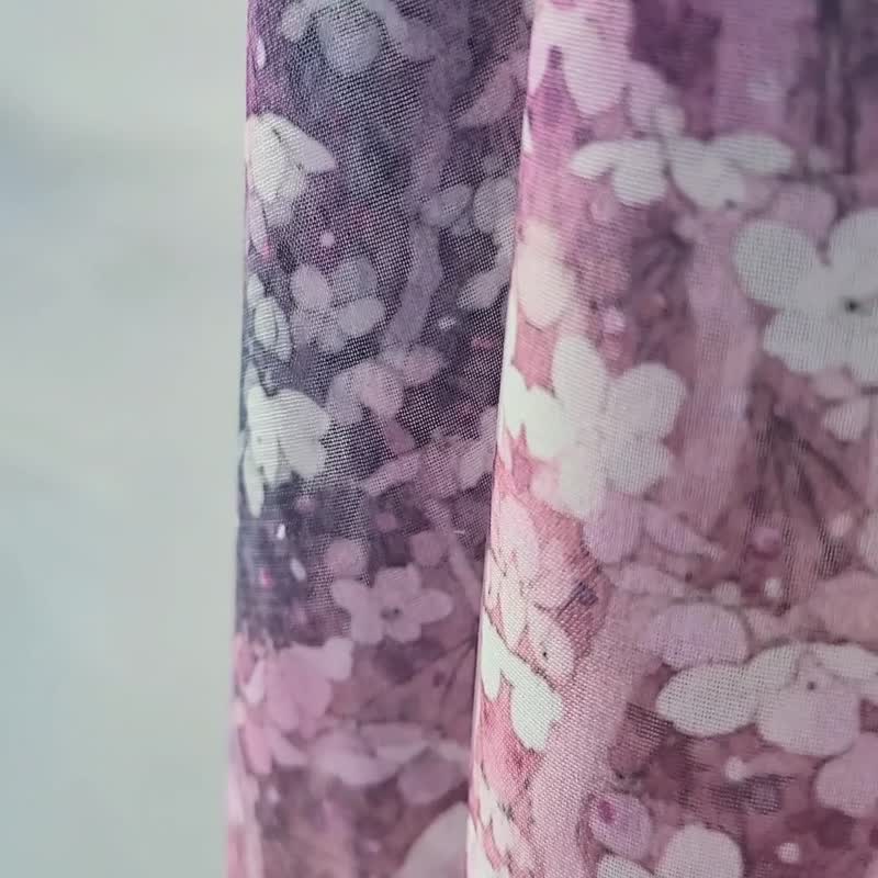 Resale 5/17 [Swallow and flower inn /rosegray] Chiffon stole, scarf, shawl, Swallow flower lover , birthday, Mother's Day, romantic - ผ้าพันคอถัก - เส้นใยสังเคราะห์ สีแดง