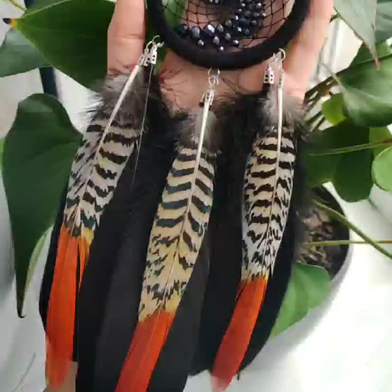 Natural dreamcatcher car mirror hanger with natural molted feathers รถดักฝัน - 壁貼/牆壁裝飾 - 繡線 咖啡色