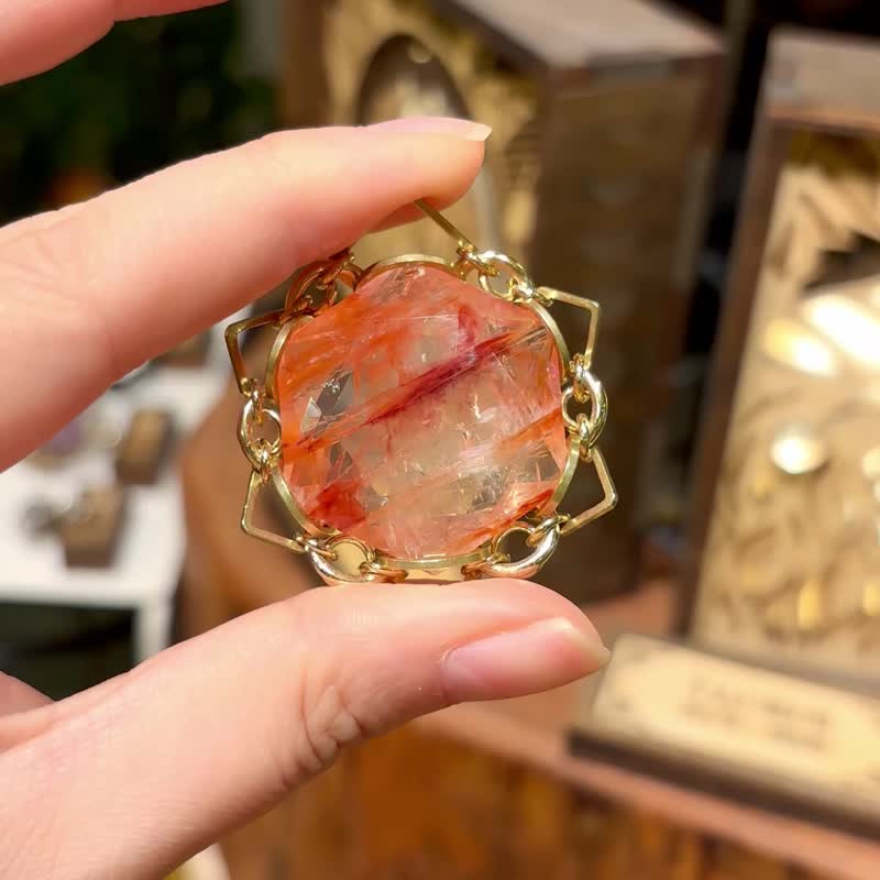 一圖一物 紅膠花水晶 大衛星項鍊 曼陀羅 幾何 頸鏈 聖誕禮物 - 項鍊 - 其他金屬 金色