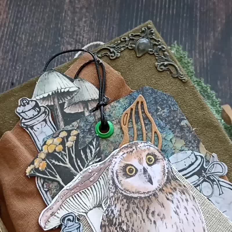 Herb witch junk journal handmade Magic forest witch diary Mushrooms grimoire - 筆記簿/手帳 - 紙 咖啡色