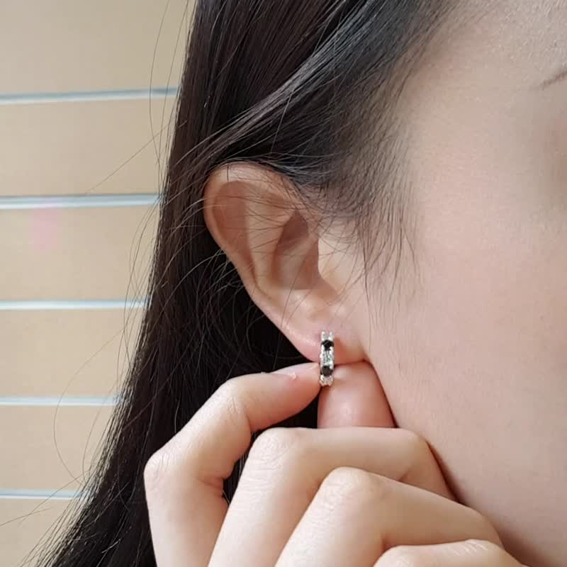 Colorful circle。EARRING。SILVER JEWELRY SERIES - ต่างหู - เงินแท้ สีเงิน