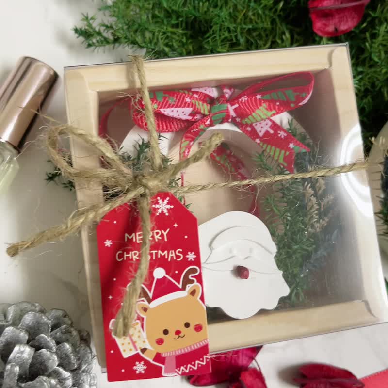 [Christmas gift box x gift exchange] Christmas wreath-shaped diffuser stone with gift box - Dried Flowers & Bouquets - Plants & Flowers Multicolor