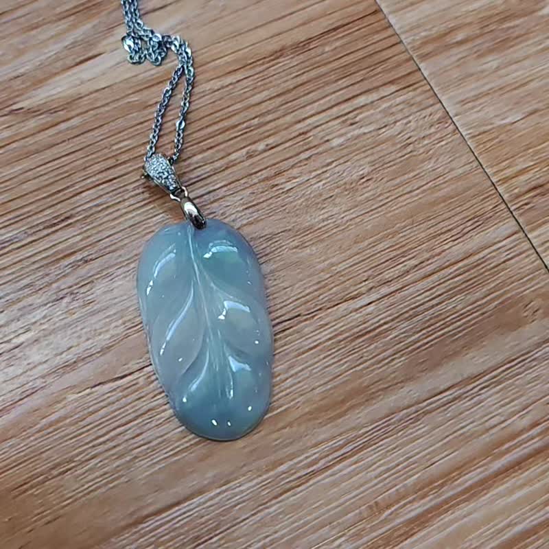 親翠 天然翡翠 冰藍紫飄花美葉子鎖骨鏈 - 項鍊 - 玉石 多色