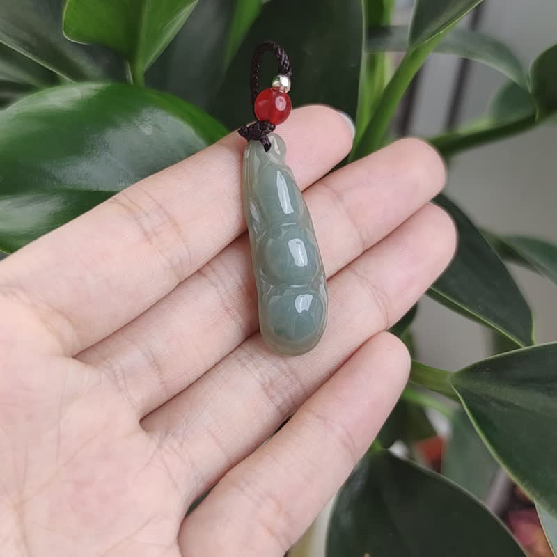 Natural Burmese Jadeite Pendant Necklace Product A - สร้อยคอ - หยก สีเขียว