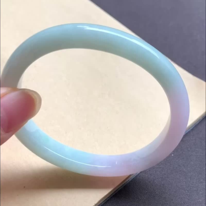 冰種 天然翡翠 緬甸 A玉 玉鐲 • 糯冰種馬卡龍春帶彩翡翠貴妃鐲 - 手鍊/手環 - 玉石 粉紅色