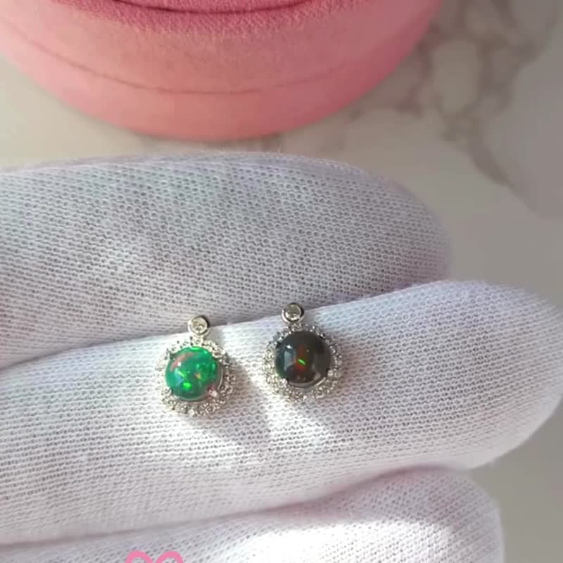 Natural Black Opal Sterling Silver 925 with White gold plated. - 耳環/耳夾/耳骨夾 - 純銀 黑色