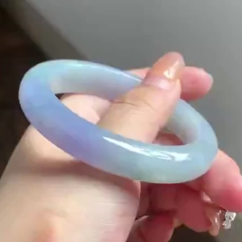 冰種玉鐲 天然翡翠玉鐲 A玉 手鐲 • 糯冰種薰衣草翡翠福鐲 - 手鍊/手環 - 玉石 紫色