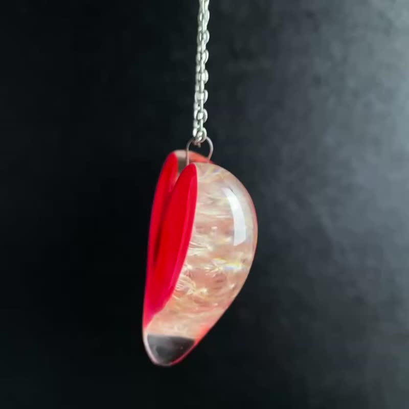 Dandelion Necklace Pendant,Heart pendant, Natural Dandelion, dandelion heart - 項鍊 - 樹脂 紅色