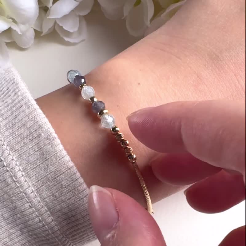 【Ocean Serenity】Iolite Aquamarine | Minimalist Crystal Bracelet - Bracelets - Gemstone Blue