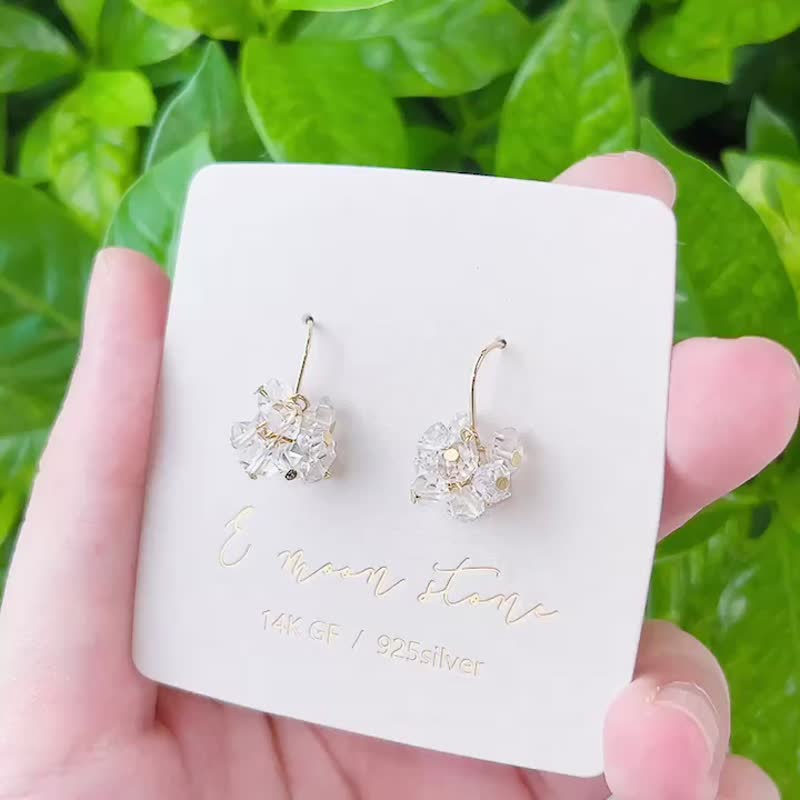 New York, USA High Frequency Energy Sparkling Diamond Sparkling Flower Ball Earrings - Earrings & Clip-ons - Crystal White