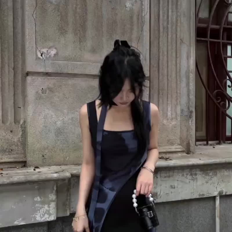 哥德仙家水墨旗袍連身裙 - 灰 / 紅 / 附領帶 / 即將絕版 - 洋裝/連身裙 - 其他材質 灰色
