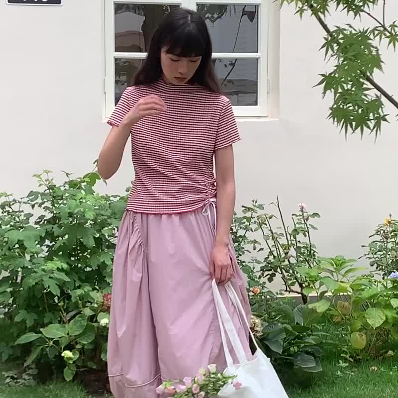 プリント修身半袖Tシャツ+チェック柄開叉半身スカート、夏の女装