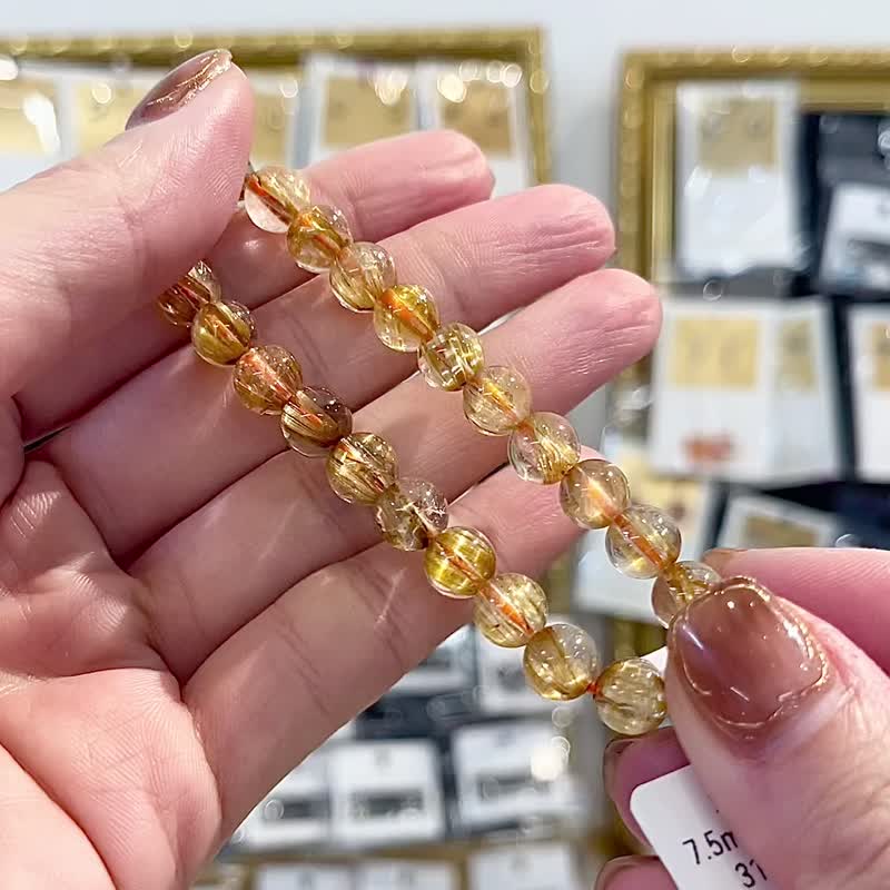Small boutique bling gold titanium crystal 7.5mm crystal bracelet attracts good wealth and prosperous career, ward off evil spirits and ward off evil spirits - สร้อยข้อมือ - คริสตัล สีทอง