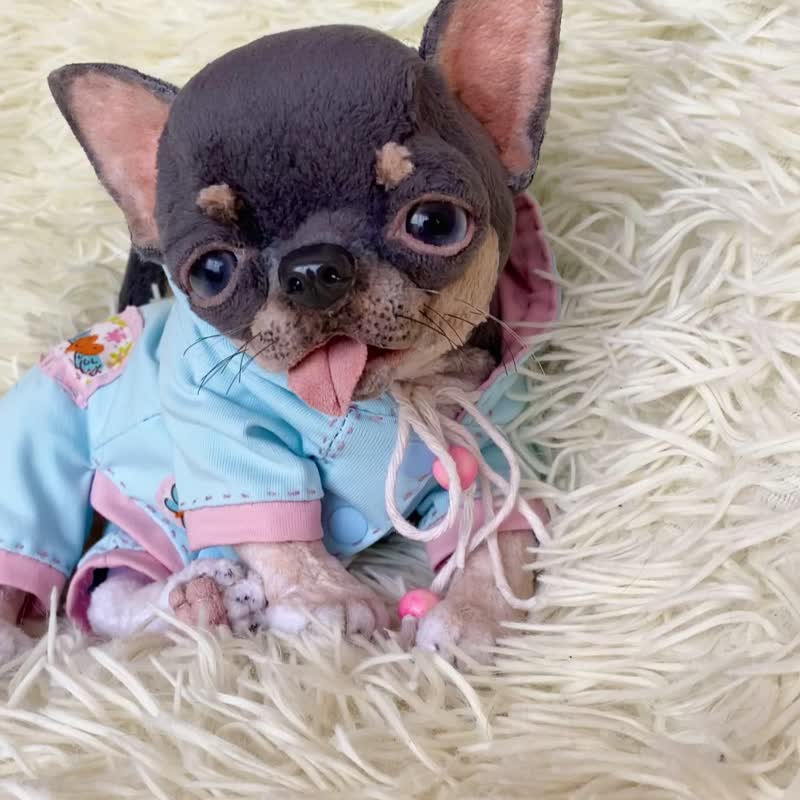 chihuahua puppy realistic toy - ตุ๊กตา - เส้นใยสังเคราะห์ สีเทา