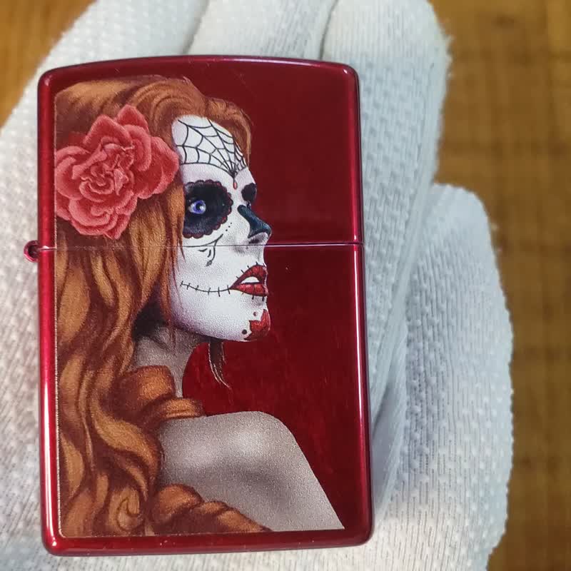 【Zippo公式旗艦店】メキシカンレディー 防風 Zippoライター 28830 - その他 - 銅・真鍮 レッド