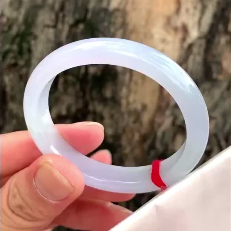 冰種翡翠天然翡翠玉鐲A玉手鐲 玉鈪 • 冰種紫羅蘭翡翠貴妃鐲 - 手鍊/手環 - 玉石 紫色