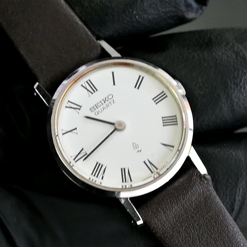 送料無料 SEIKO 女性用腕時計 クォーツ 製造1976年 24mm Round Roman Dial Ref43-0070 手錶 古董錶 復古手錶 日本直送 - 女錶 - 不鏽鋼 白色
