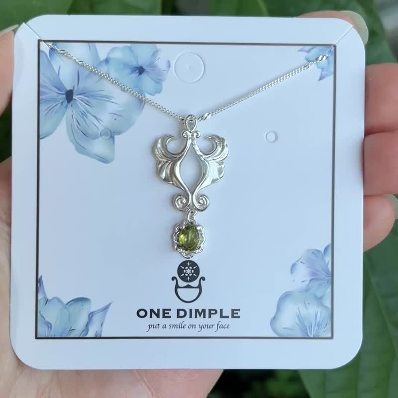 Ginkgo Leaf Necklace with Tourmaline in 925 Sterling Silver - Necklaces - Sterling Silver Silver