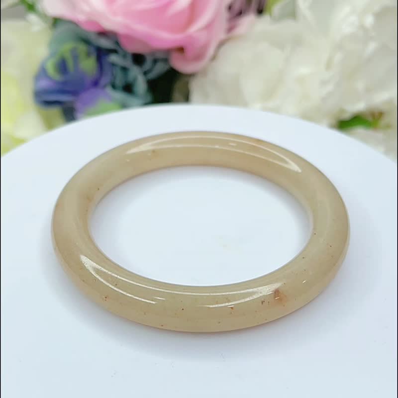 NO.131高冰粉藕糖鐲 桂花糕內徑 56MM 圈口佘太翠玉 圓條 圓鐲 - 手鍊/手環 - 玉石 多色