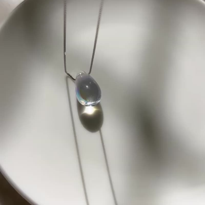 Drop-shaped Czech crystal sterling silver necklace/good luck, luck, gift - สร้อยคอ - เงินแท้ หลากหลายสี