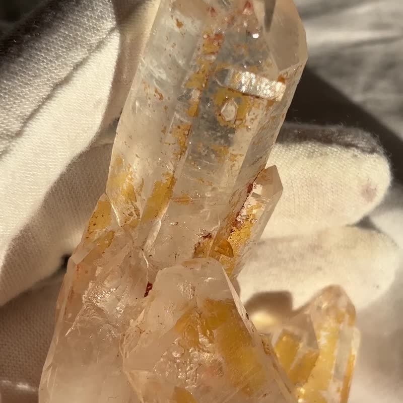 透閃亮 黃金 彩虹皮 白水晶 透體彩虹 刀刻紋 白水晶簇 - 擺飾/家飾品 - 水晶 金色