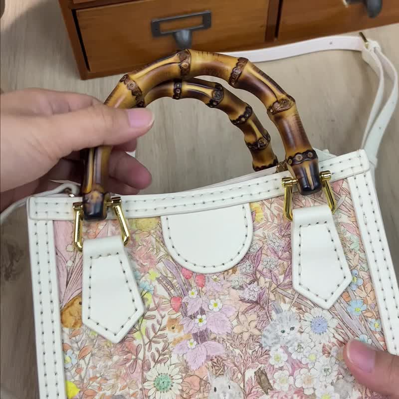 ハンドメイド本物の第一層牛革バンブーハンドルスモールトート