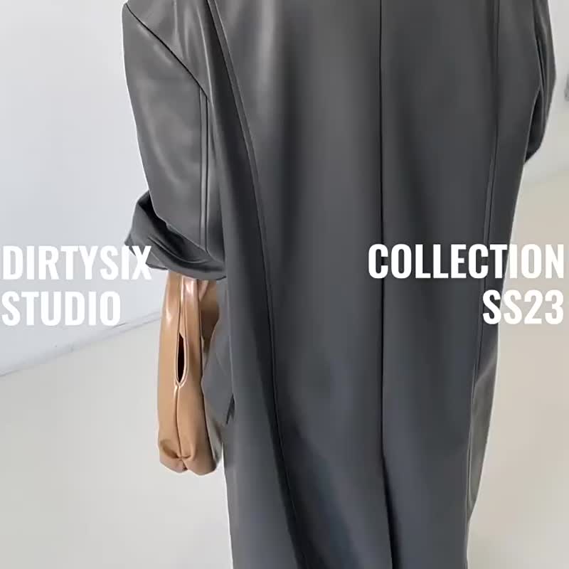 茅杏色 熔巖便當包 軟軟褶皺亮皮 弧形空氣感底部打褶肩背腋下包 - 側背包/斜背包 - 人造皮革 卡其色