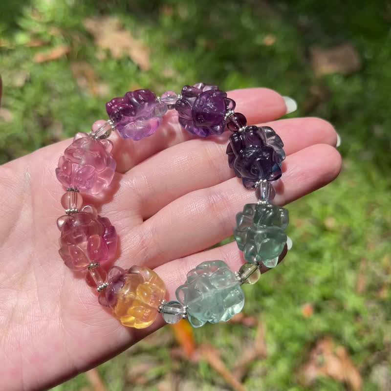 Little Kyuubi - Stone. Rainbow bracelet. Solitary item. Basic hand circumference is 15cm. Can be customized and modified - สร้อยข้อมือ - คริสตัล หลากหลายสี