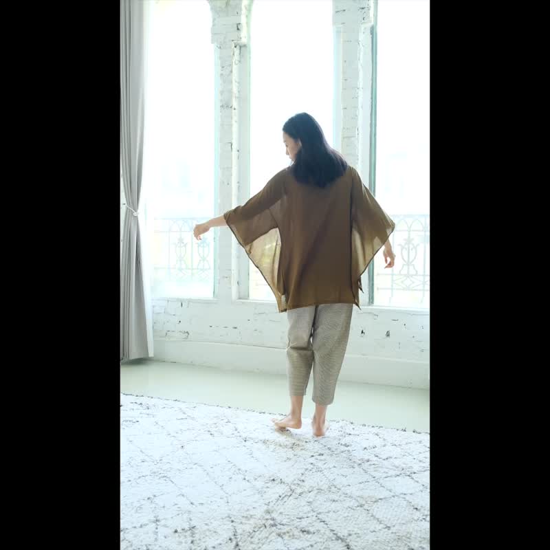 OMAKE 小翅膀五分袖上衣 / 嫘縈 黑 - 女上衣/長袖上衣 - 棉．麻 黑色