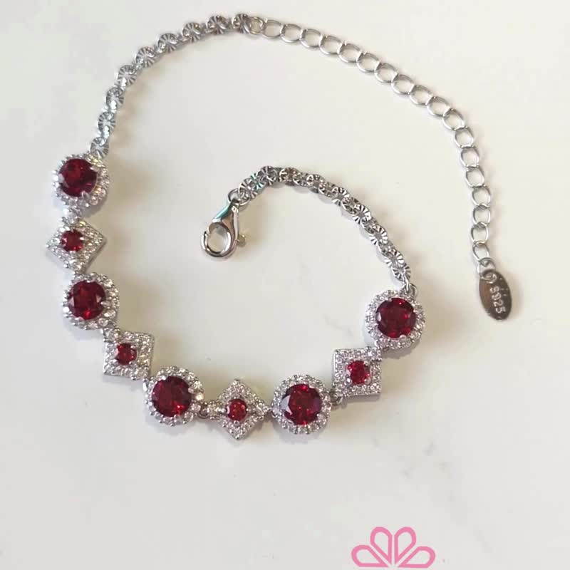 Natural Garnet Bracelet Sterling Silver 925. - Bracelets - Sterling Silver Red