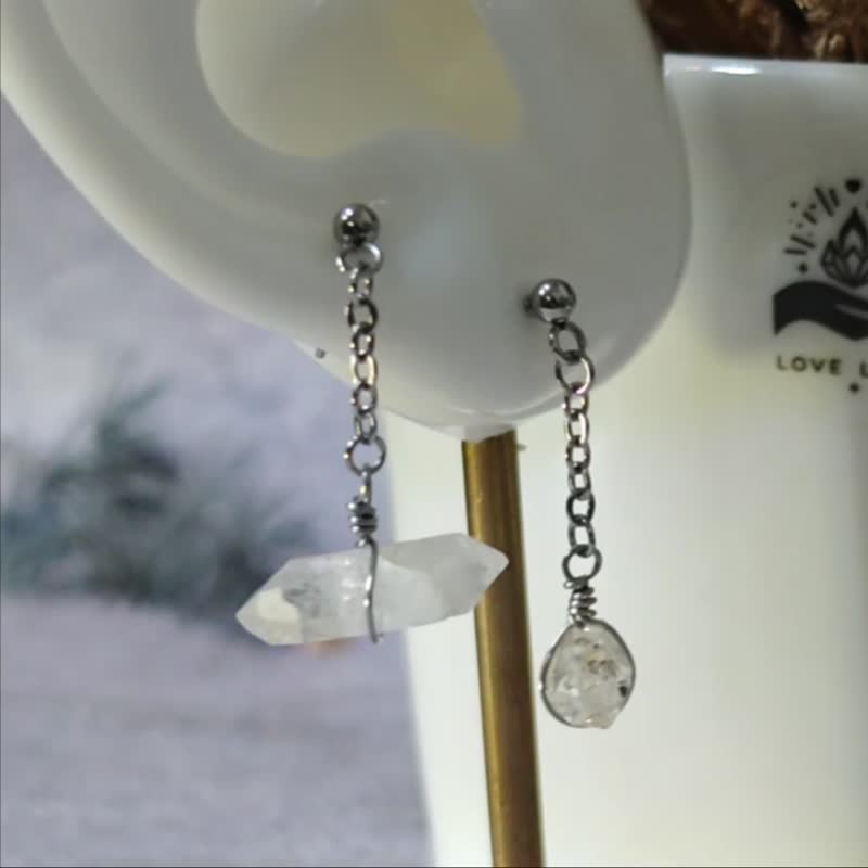 雙尖白水晶耳環 天然水晶手作 原礦設計 純淨能量震盪 - 耳環/耳夾/耳骨夾 - 不鏽鋼 白色