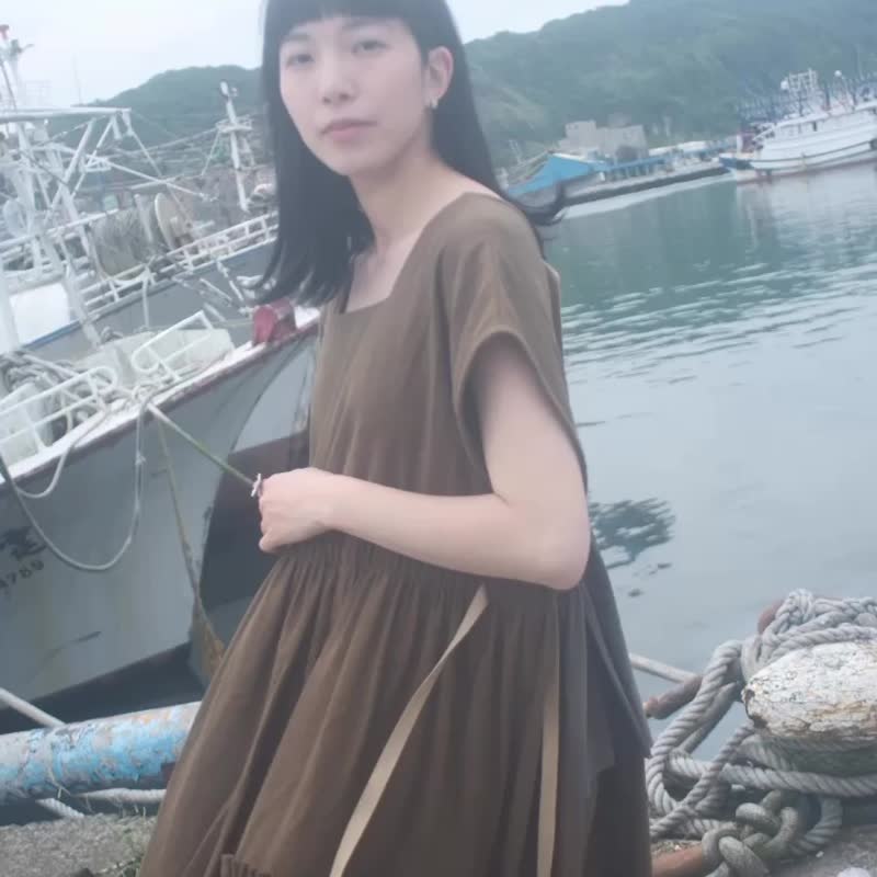 貝貝 |  洋裝  鶯茶 - 洋裝/連身裙 - 棉．麻 咖啡色