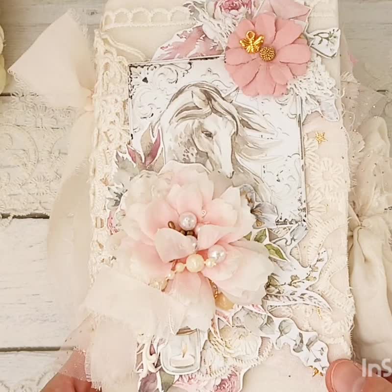 Garden Horse junk journal handmade Cottage rose notebook woman dairy - 筆記本/手帳 - 紙 粉紅色