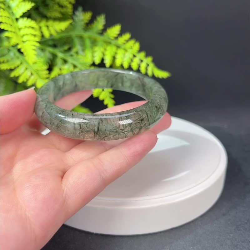 福利款 綠髮晶手鐲63MM 冰透綠色髮絲水晶手環 事業順利 激發鬥志 - 手鍊/手環 - 水晶 綠色