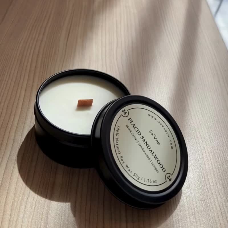 Travel Candle - Wooden Gift Box with Small Card/Tranquility Sandalwood Single Gift Box - เทียน/เชิงเทียน - โลหะ สีดำ