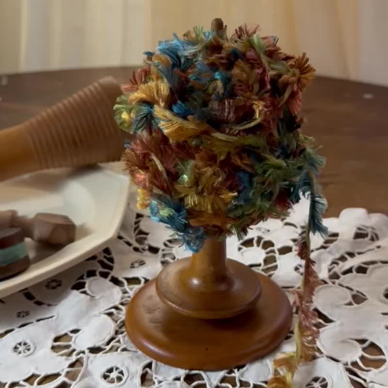 50571-Charming French antique spool with lace (L100xW3.2cm) - เย็บปัก/ถักทอ/ใยขนแกะ - ไม้ 