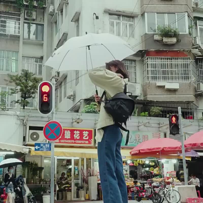 甘草綠 4色 親子款輕便防潑水後背包 旅行戶外包 兒童雙肩包 11吋 - 側背包/斜背包 - 尼龍 綠色