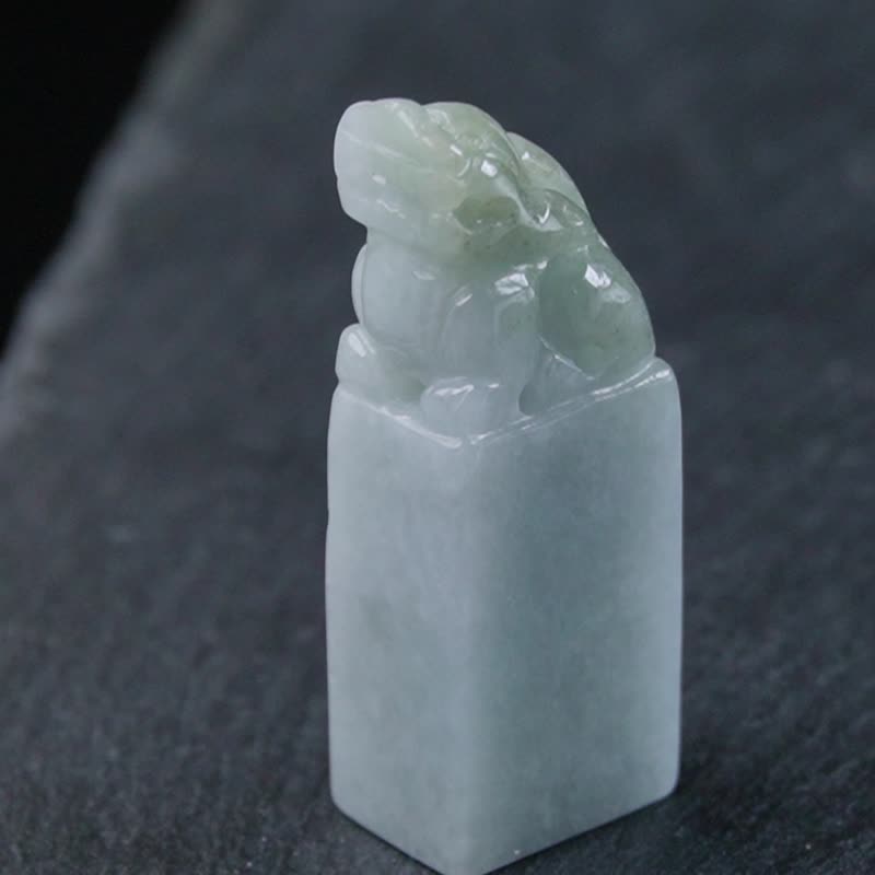 【招財神獸】飄綠翡翠貔貅玉印章 | 天然緬甸玉翡翠A貨 | 送禮 - 印章/印台 - 玉石 綠色