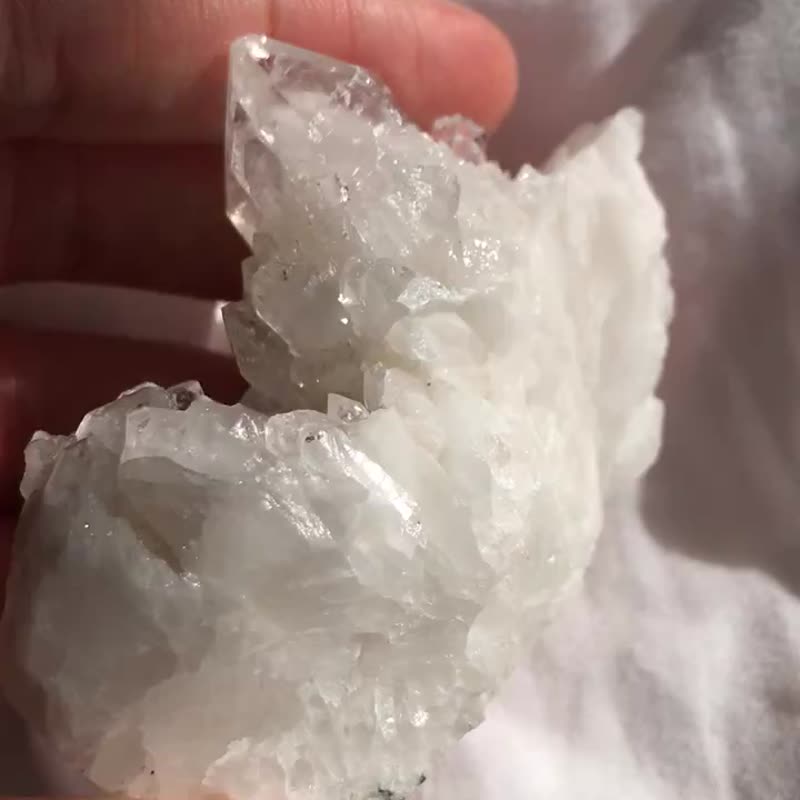 雪白 銀山 白水晶 透體彩虹 阿卡西線 資料庫 白水晶簇 - 擺飾/家飾品 - 水晶 白色