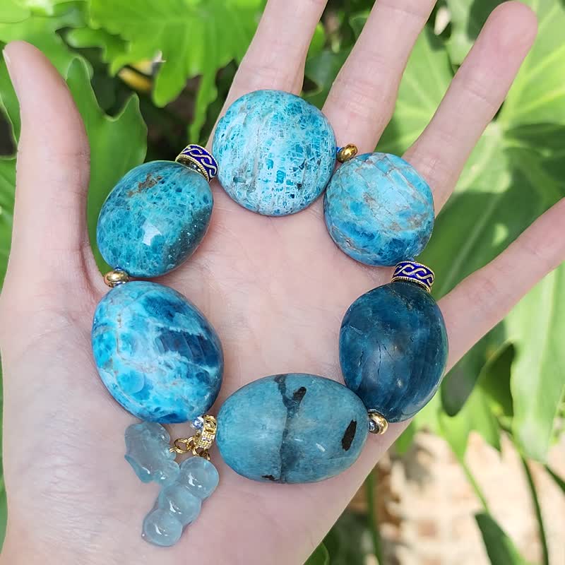 Blue Stone Rolling Stone Enamel Aquamarine Ruyi Wisdom Career Large Gemstone Bracelet Only One Piece - สร้อยข้อมือ - เครื่องเพชรพลอย สีน้ำเงิน