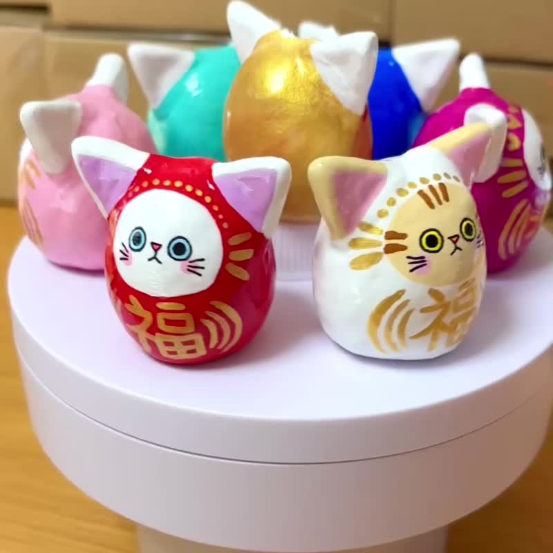 貓達摩【小】右側 紅色的 - 擺飾/家飾品 - 黏土 紅色