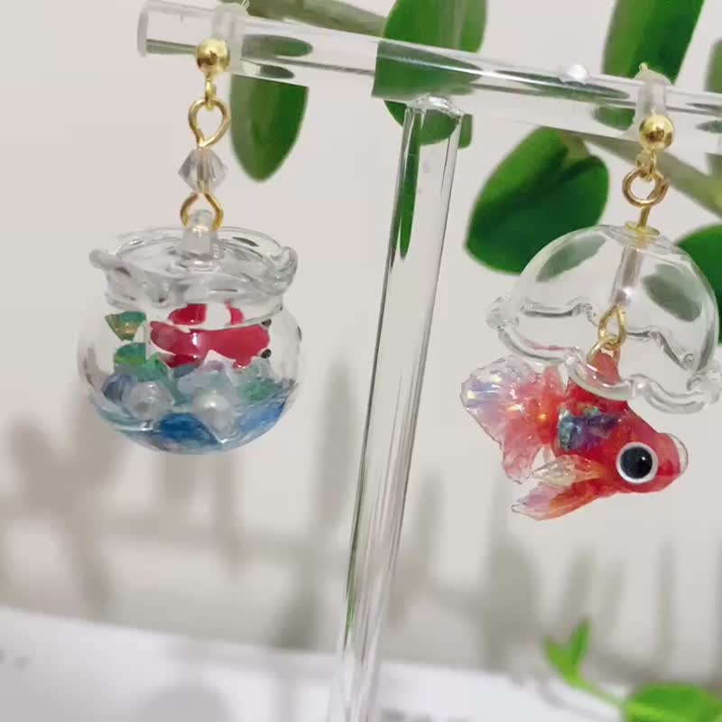 Glass Earrings & Clip-ons Multicolor - Goldfish with goldfish bowl, earrings, Clip-On