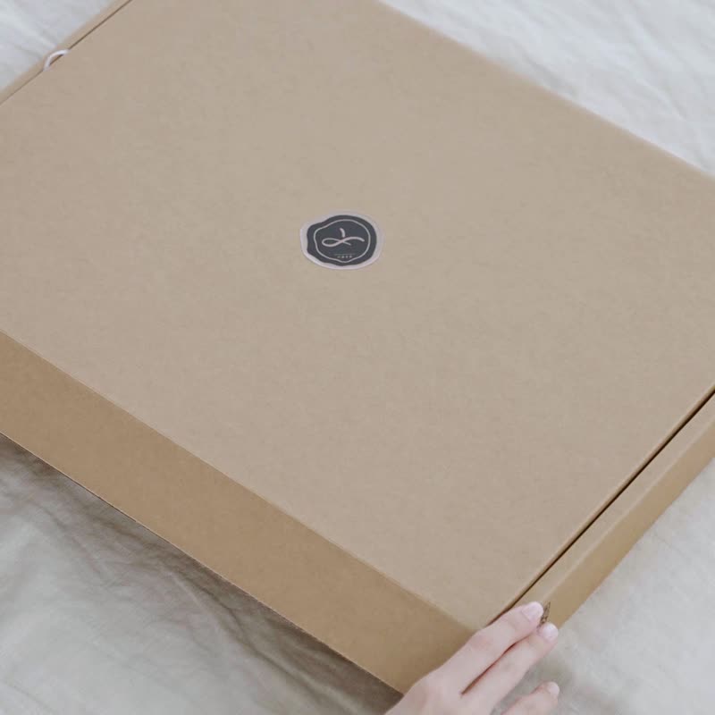 【 全家福紀念 】手繪水彩禮物 | 客製化人像插畫 | 客廳裝飾掛畫 - 似顏繪/客製畫 - 紙 